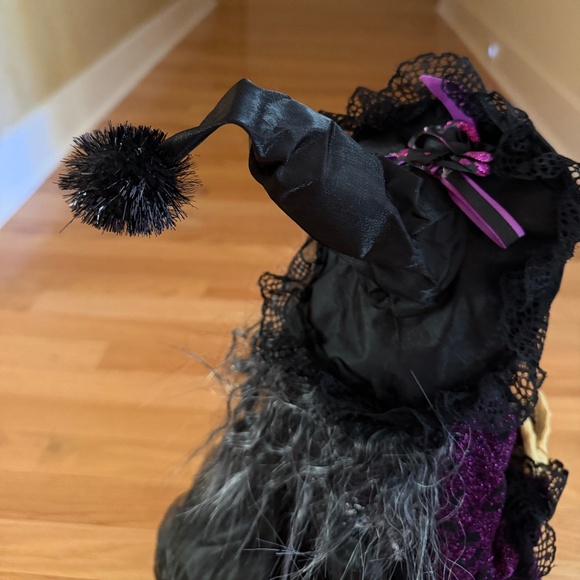 Katherine's Collection Halloween Witch Sitting Witch Brunhilda Witch - Picture 13 of 16